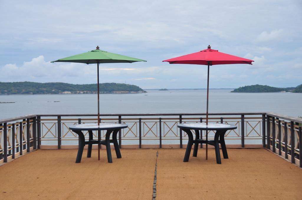 Welcombe Hotel Trincomalee Esterno foto