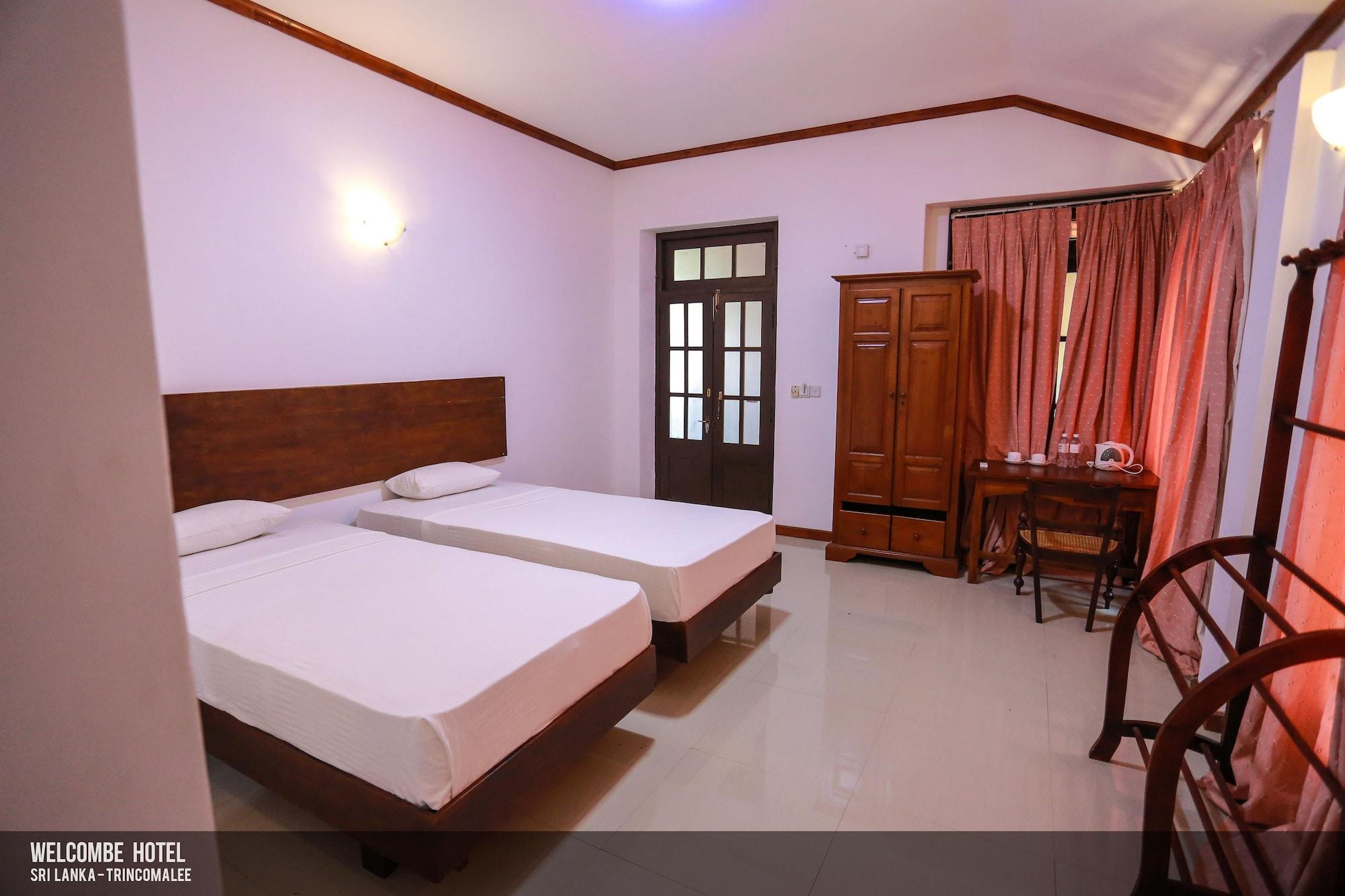 Welcombe Hotel Trincomalee Esterno foto