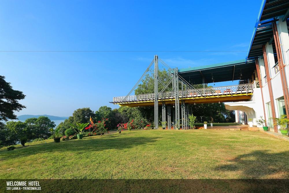 Welcombe Hotel Trincomalee Esterno foto