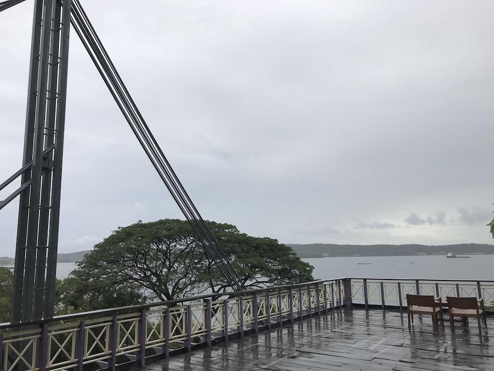 Welcombe Hotel Trincomalee Esterno foto