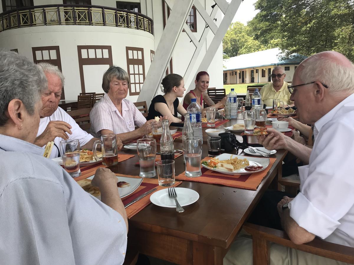 Welcombe Hotel Trincomalee Esterno foto